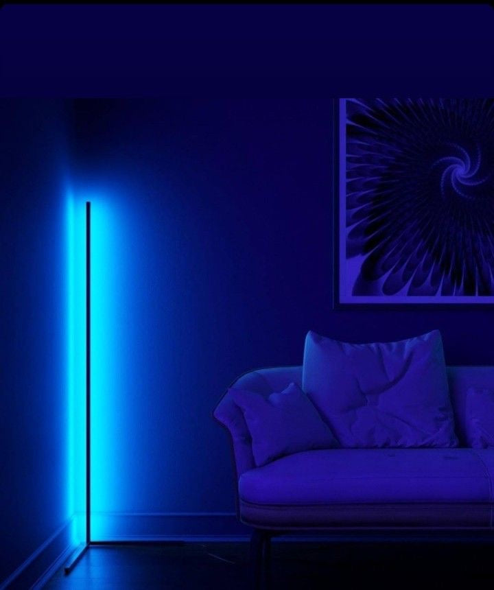 🌈 Lampe LED d’Ambiance RGB sur Pied